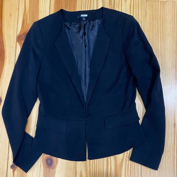 Apt. 9 Jackets & Blazers - Apt 9 Jacket‎